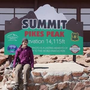 Meet your Posher, Auna